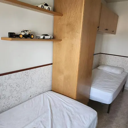 Apartament Beachfront Parking Included